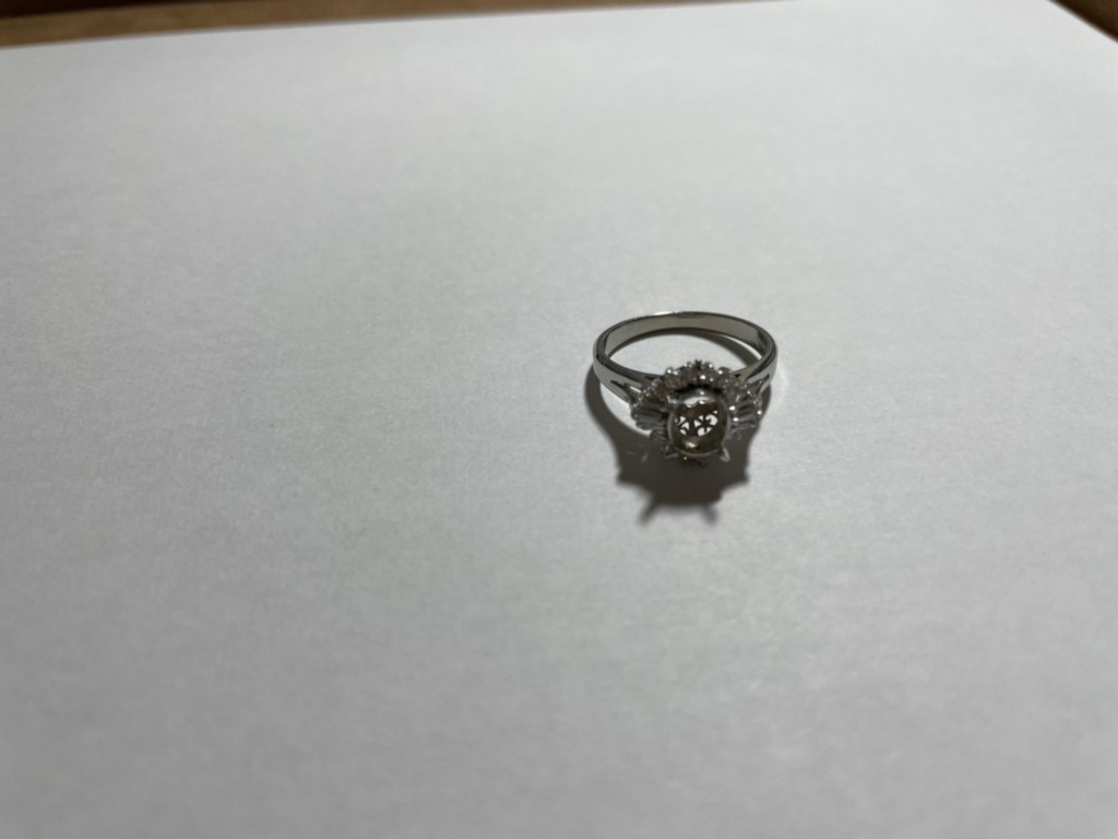 昔に買ったサファイアの指輪をペンダントトップにジュエリーリフォーム