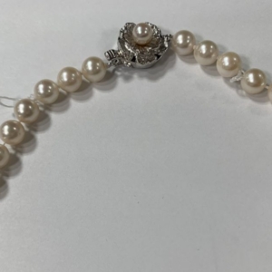 兵庫県姫路市　ほつれた真珠ネックレスの糸替え