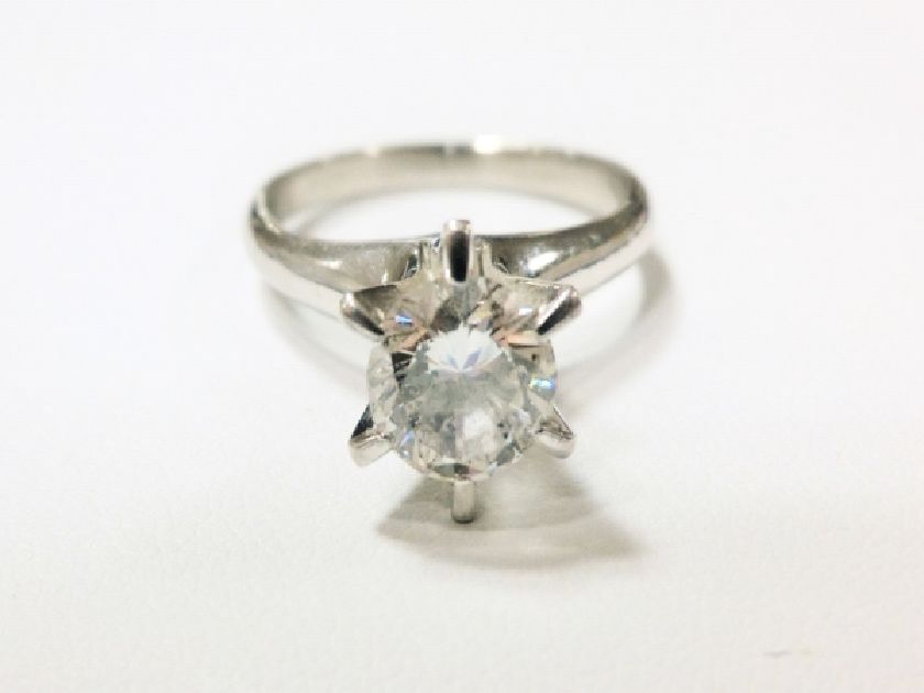 兵庫県姫路市　譲り受けた婚約指輪をダイヤネックレスにジュエリーリフォーム