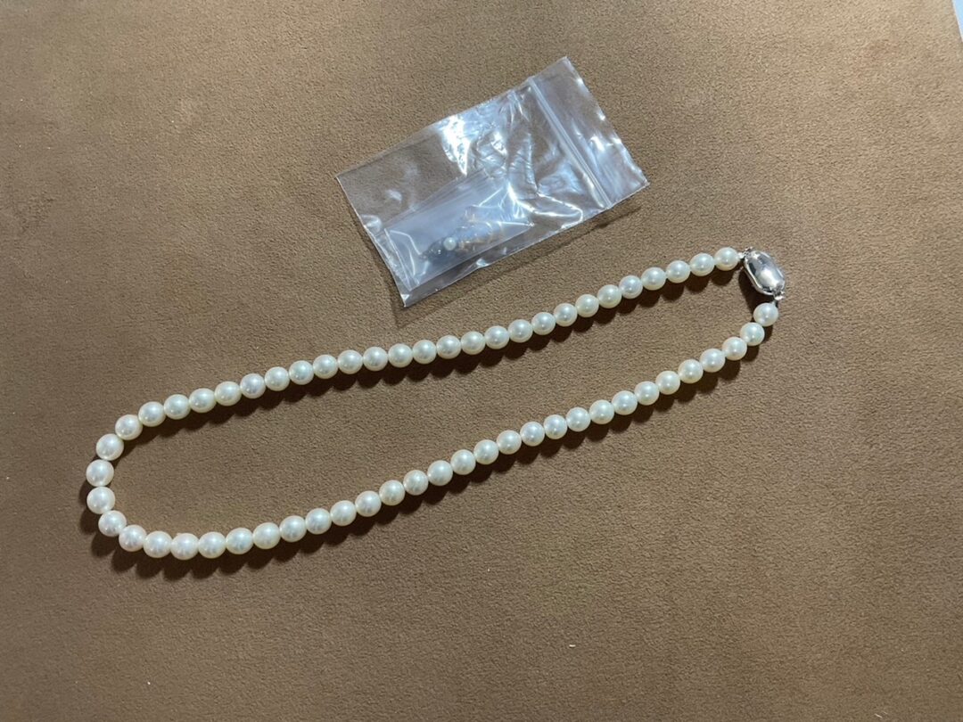 大丸前京都宝石修理研究所 真珠パールネックレスのクラスプ交換と糸替え