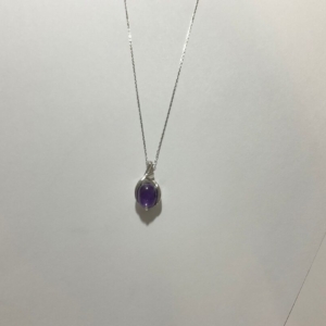 京都 祖母が大事にしていた紫石の付いた指輪をを自分用にネックレスへジュエリーリフォームしました