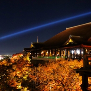秋のプロポーズスポット　なら京都の清水寺