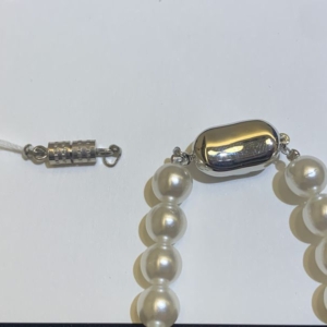 大阪梅田 真珠ネックレスの金具（クラスプ）交換