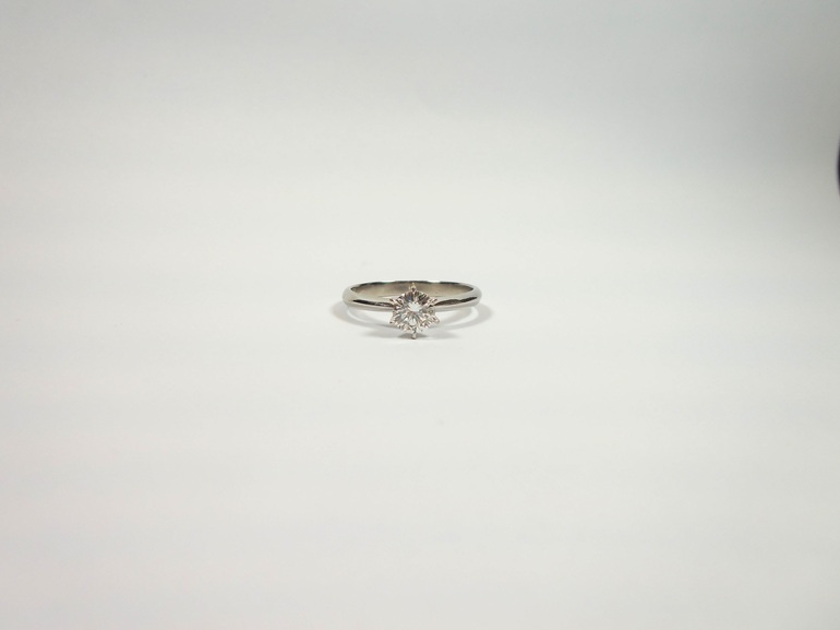 大阪府泉南市 立て爪のダイヤの指輪をジュエリーリフォームされたお客様