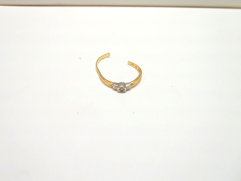 大阪府貝塚　指輪が外れなくなって指輪を切ってもお修理できるの？？？