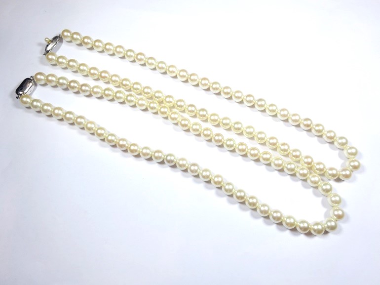 大阪府貝塚市　使う機会がなくなったロングの真珠(パール)を2本にされたお客様です。